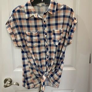 Ladies small Eden and Olivia Top